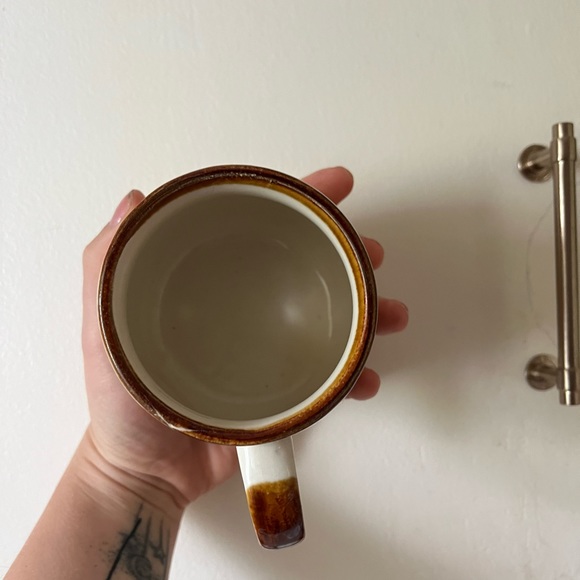 COPY - Vintage ceramic mugs (set of 2) - Picture 3 of 5